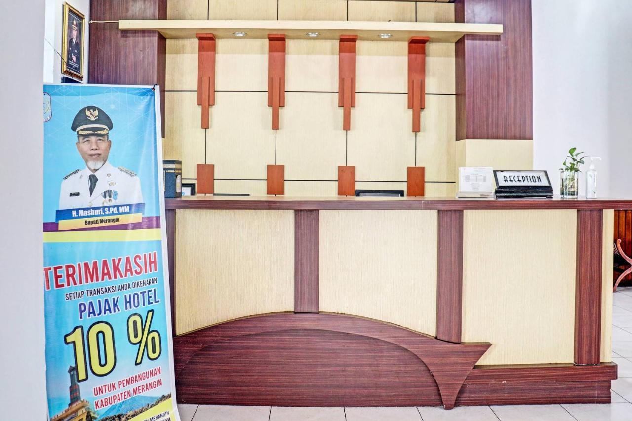 Oyo 90483 Homestay Permata Syariah Bangko Extérieur photo